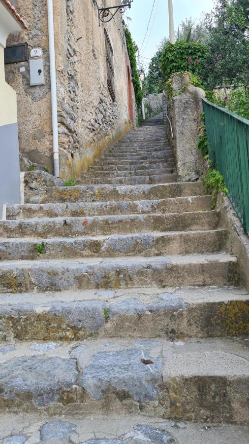 The Little Tower Of Minuta Apartment Scala Exterior photo